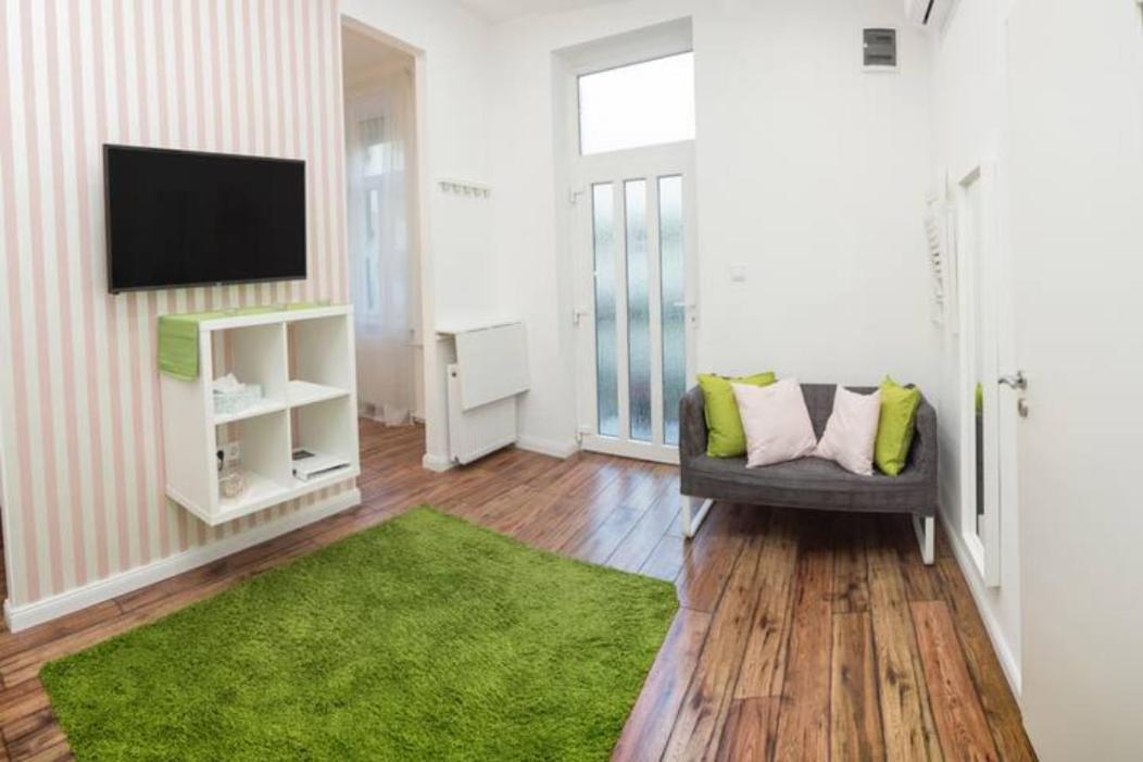 Hi-Bp Design Home Apartments In The Heart Of Budapest Exterior foto
