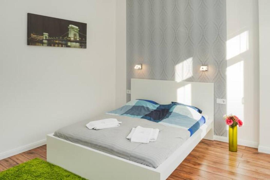 Hi-Bp Design Home Apartments In The Heart Of Budapest Exterior foto
